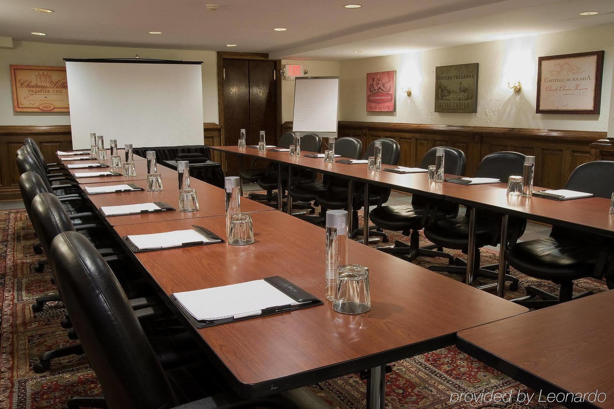 Seven Gables Inn, St Louis West, A Tribute Portfolio Hotel Clayton Facilități foto